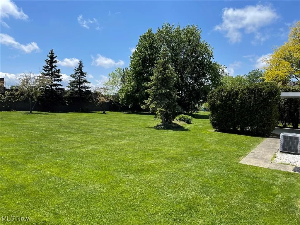 24194 Halburton Road, Beachwood, Ohio,MLS Now Listing ID