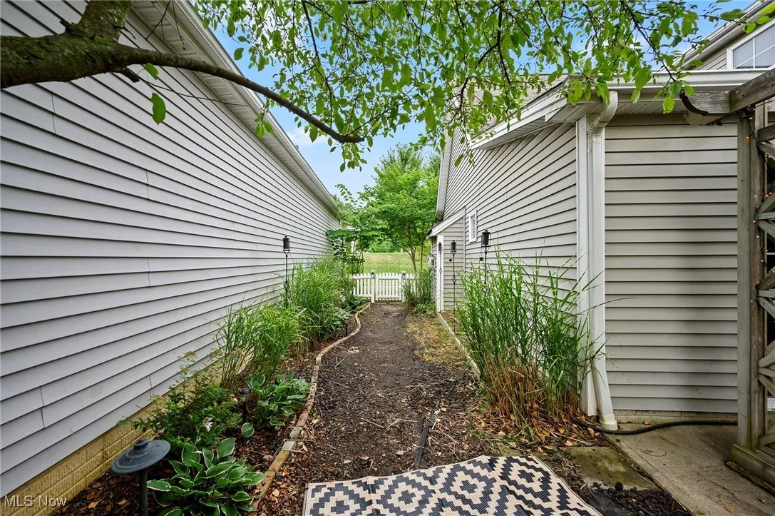 1193 Grove Lane, Medina, Ohio,MLS Now Listing ID