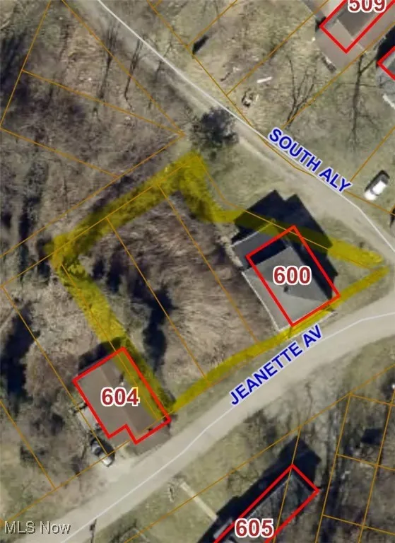 Map of property location with property parcel outlined