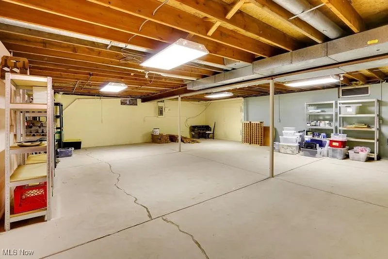Unfinished 38'x26' basement area.