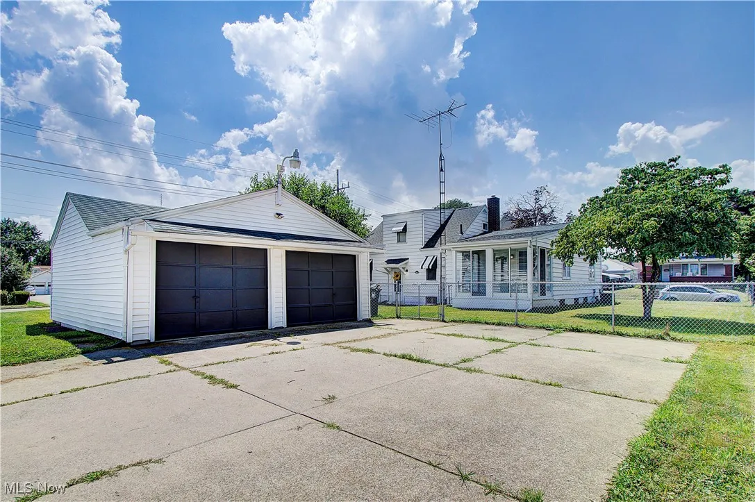 Nice concrete driveway with lots of extra parking.