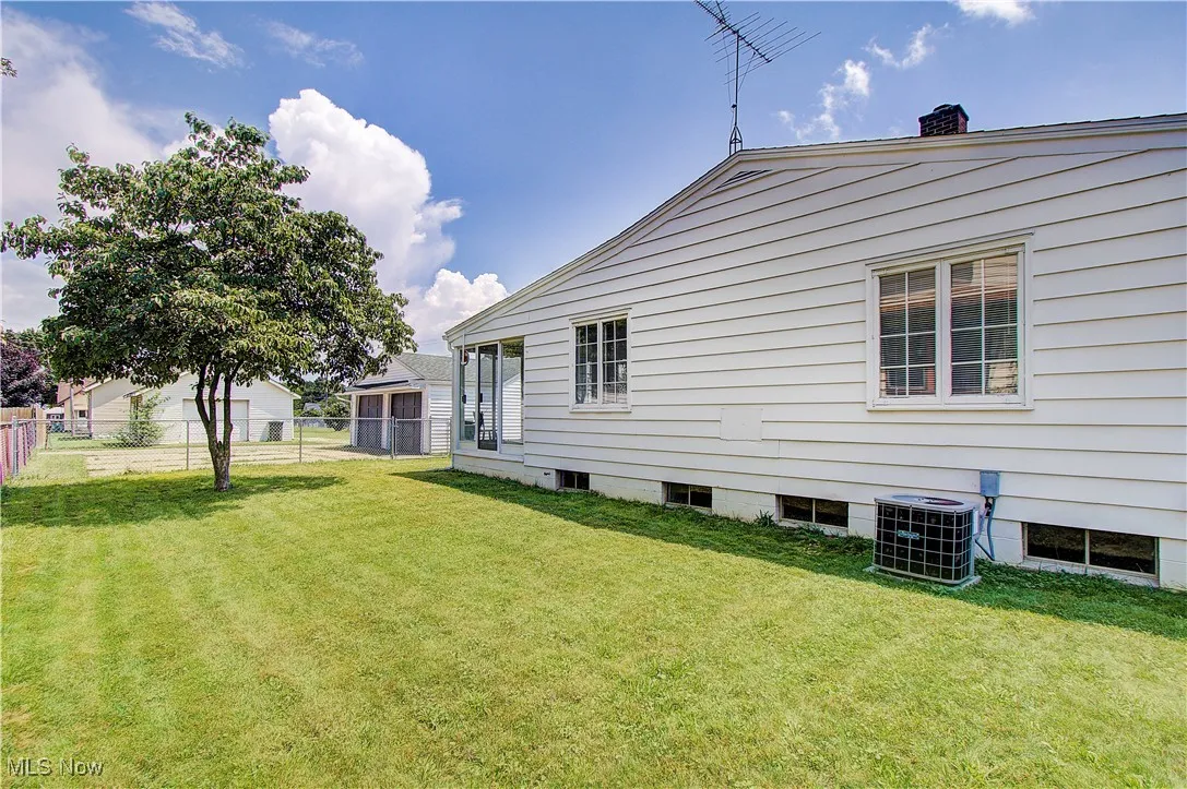 Side yard.