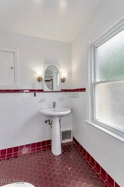 4098 Bushnell Road, University Heights, Ohio,MLS Now Listing ID