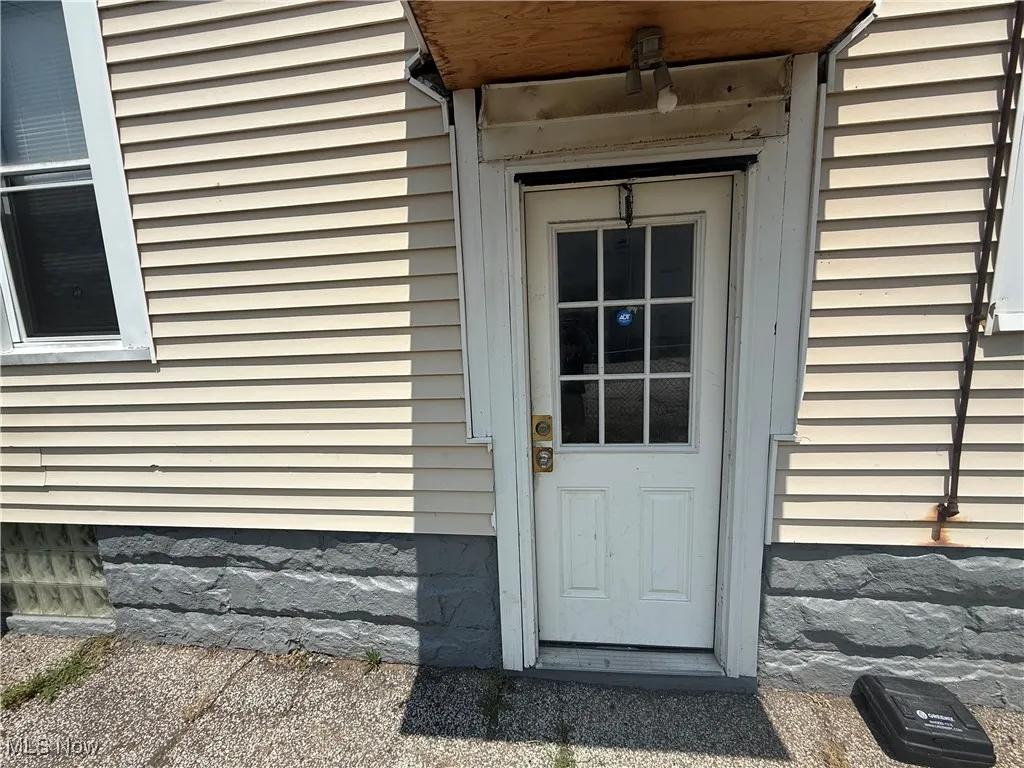 Entrance to property