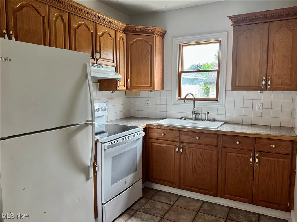 667 Eastland Avenue, Akron, Ohio,MLS Now Listing ID