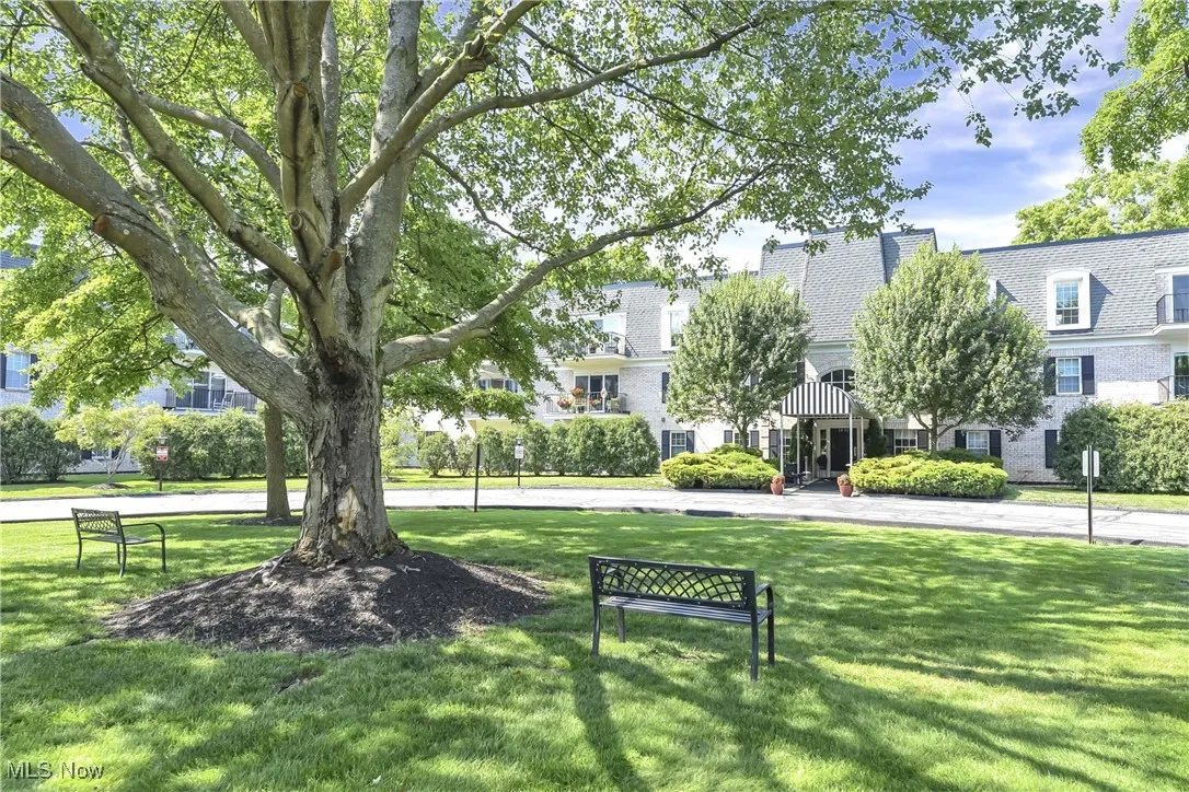 1851 King James # 322, Westlake, Ohio,MLS Now Listing ID