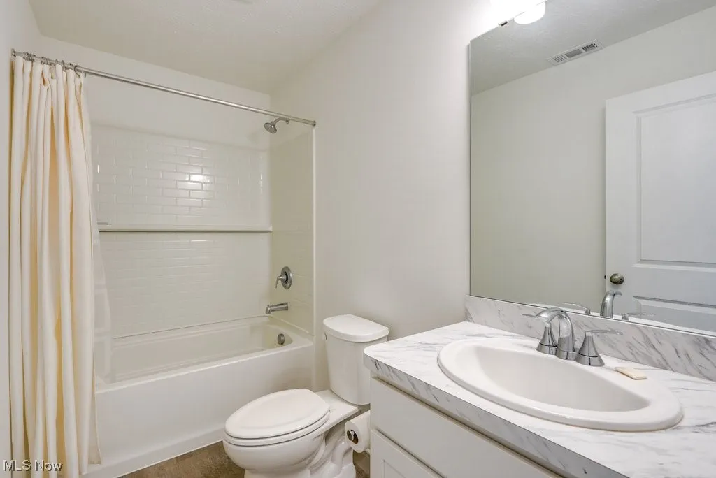 677 Crossings Lane, Akron, Ohio,MLS Now Listing ID