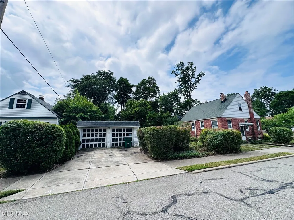 517 Fairway Boulevard, Willowick, Ohio 44095,MLS Now Listing ID