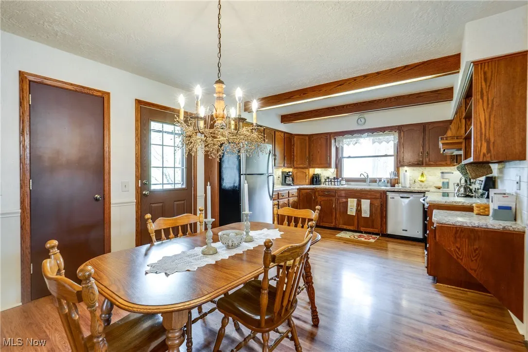 10154 Carlswood Avenue, Hartville, Ohio,MLS Now Listing ID