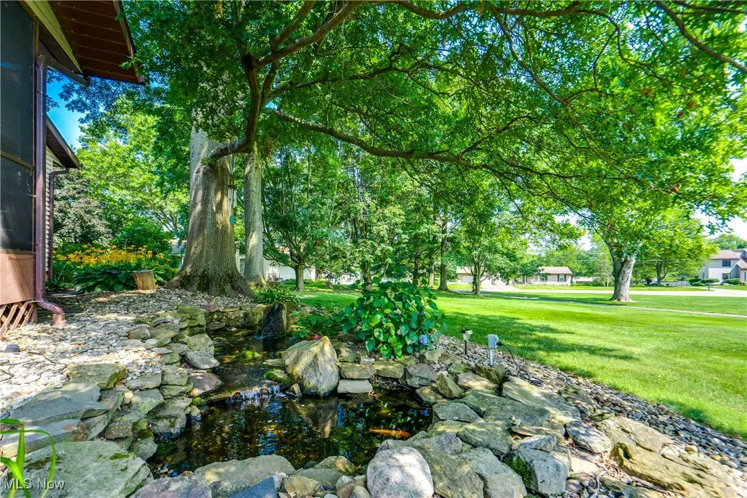 10154 Carlswood Avenue, Hartville, Ohio,MLS Now Listing ID