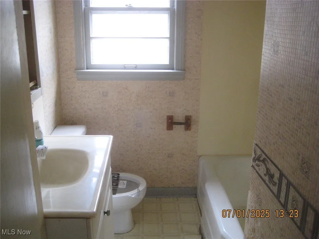 Full bathroom