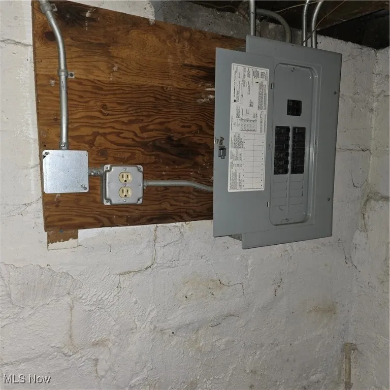 Breaker box