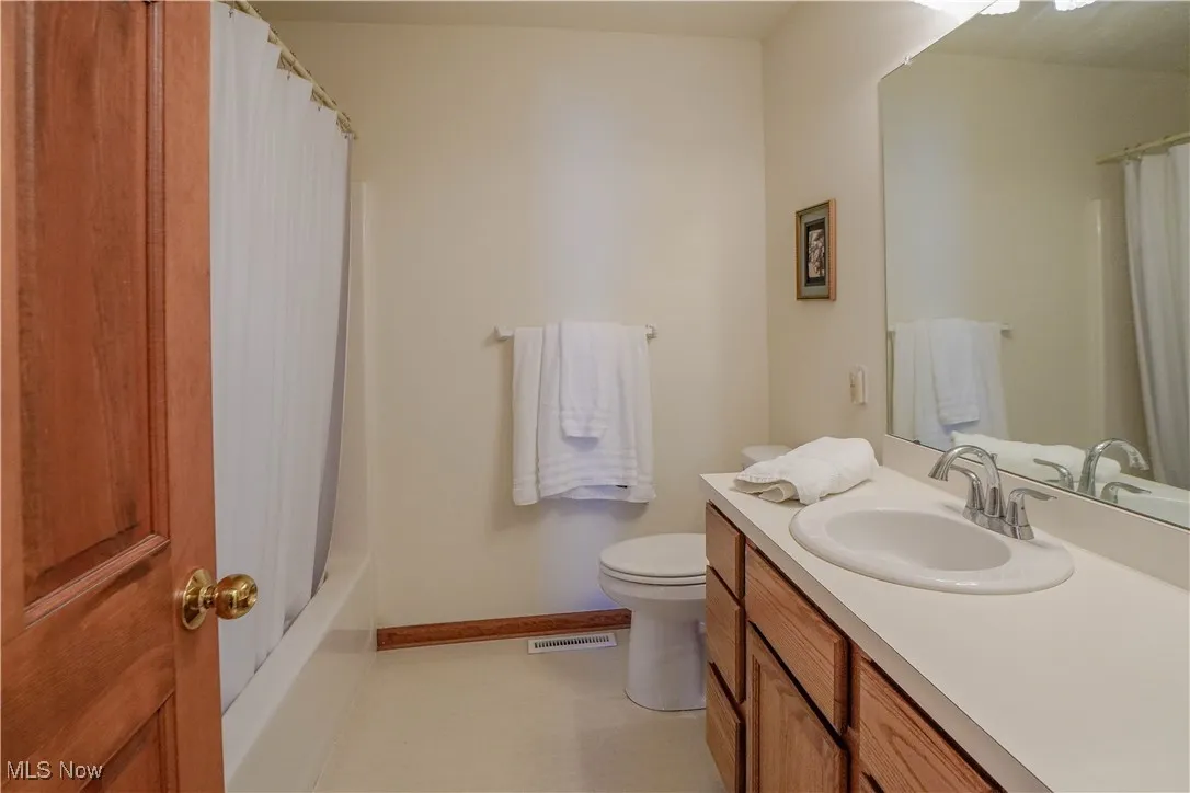 Full bathroom