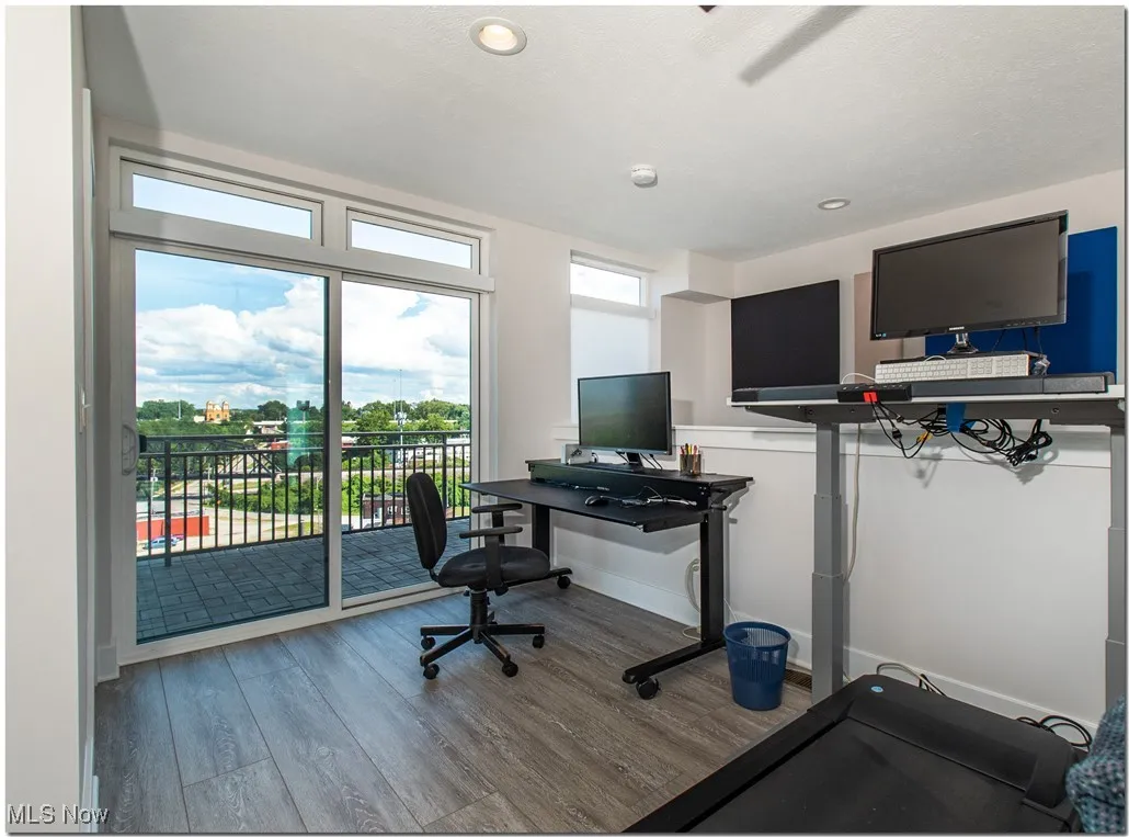 Great for a workspace or Gathering Room