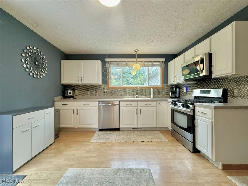 979 Norwegian Wood Drive, Medina, Ohio,MLS Now Listing ID