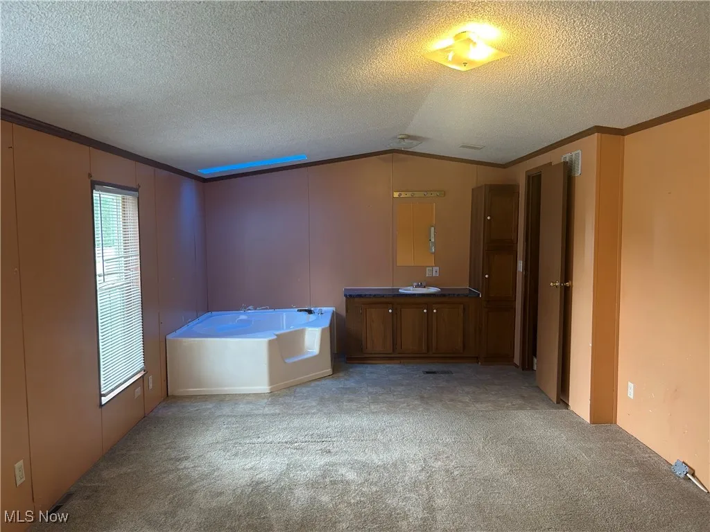 490 S. Pleasant Grove Circle, Zanesville, Ohio,MLS Now Listing ID