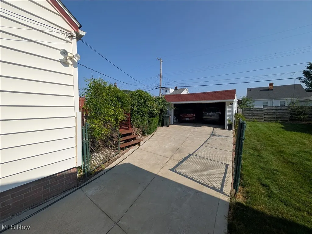 6610 Farnsworth Drive, Parma, Ohio,MLS Now Listing ID