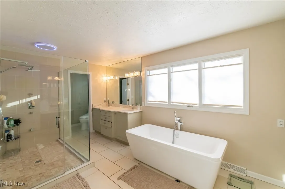 5241 Som Center Road, Solon, Ohio,MLS Now Listing ID