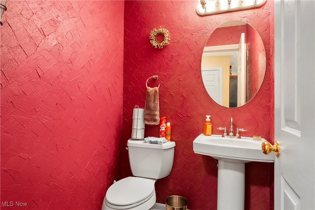 4611 8th Avenue, Vienna, West Virginia,MLS Now Listing ID