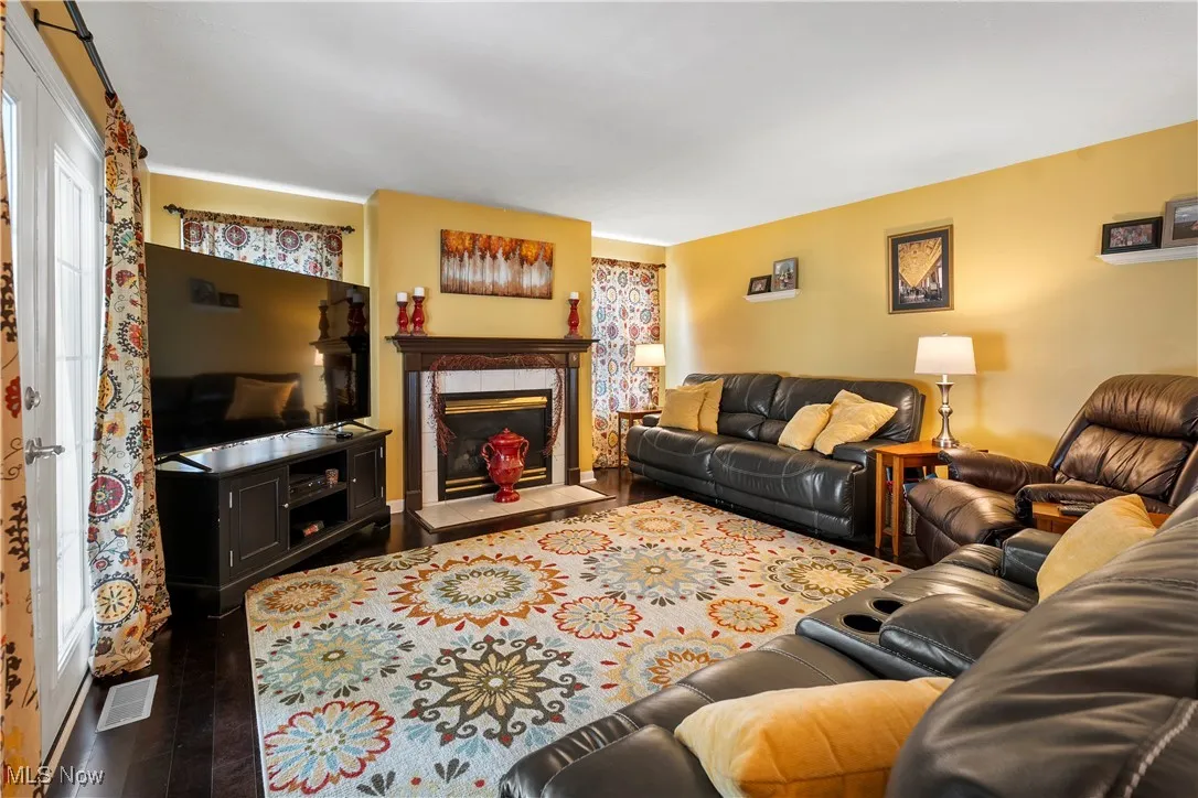 4611 8th Avenue, Vienna, West Virginia,MLS Now Listing ID