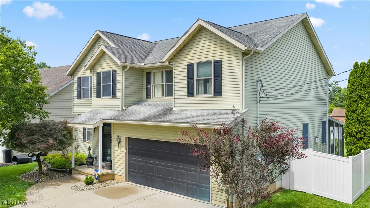 4611 8th Avenue, Vienna, West Virginia,MLS Now Listing ID