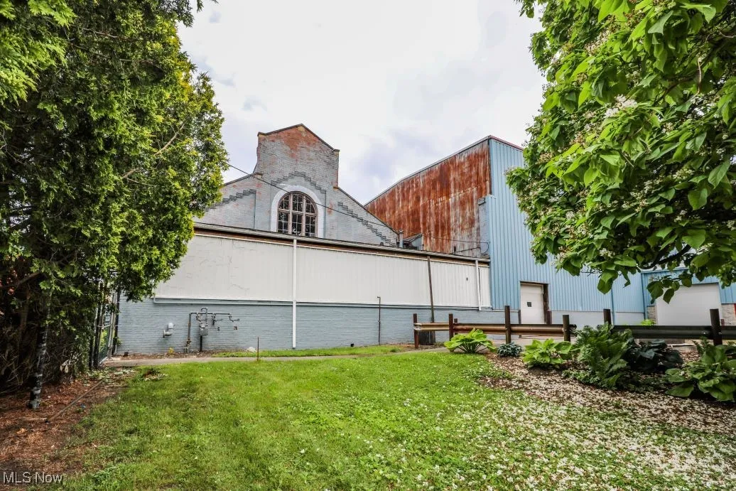 250 S Sycamore Street, Ravenna, Ohio,MLS Now Listing ID
