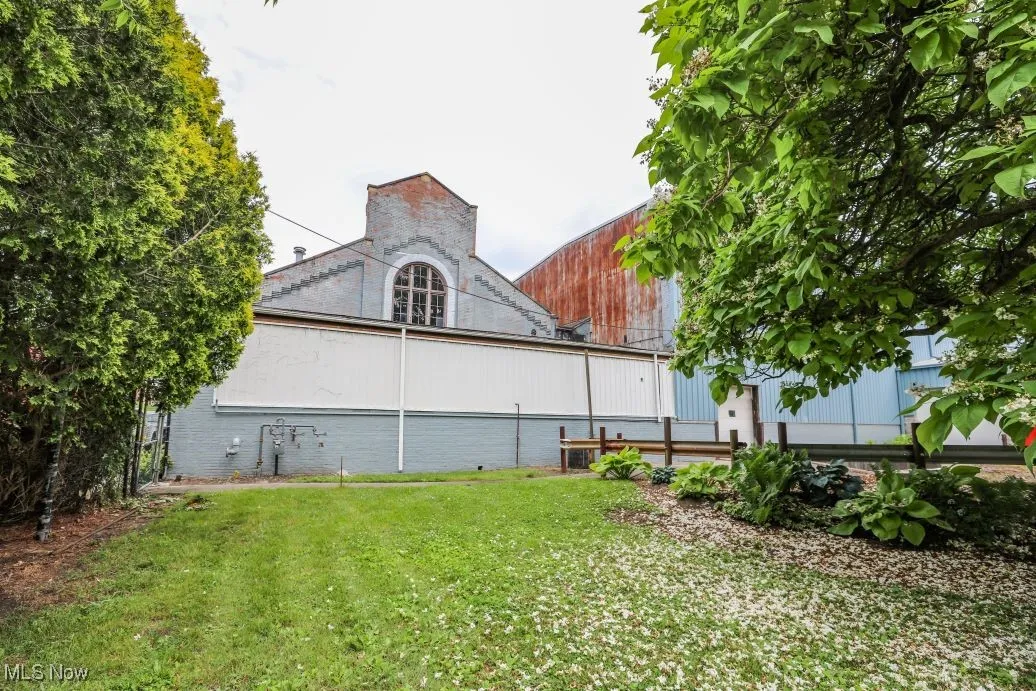 250 S Sycamore Street, Ravenna, Ohio,MLS Now Listing ID