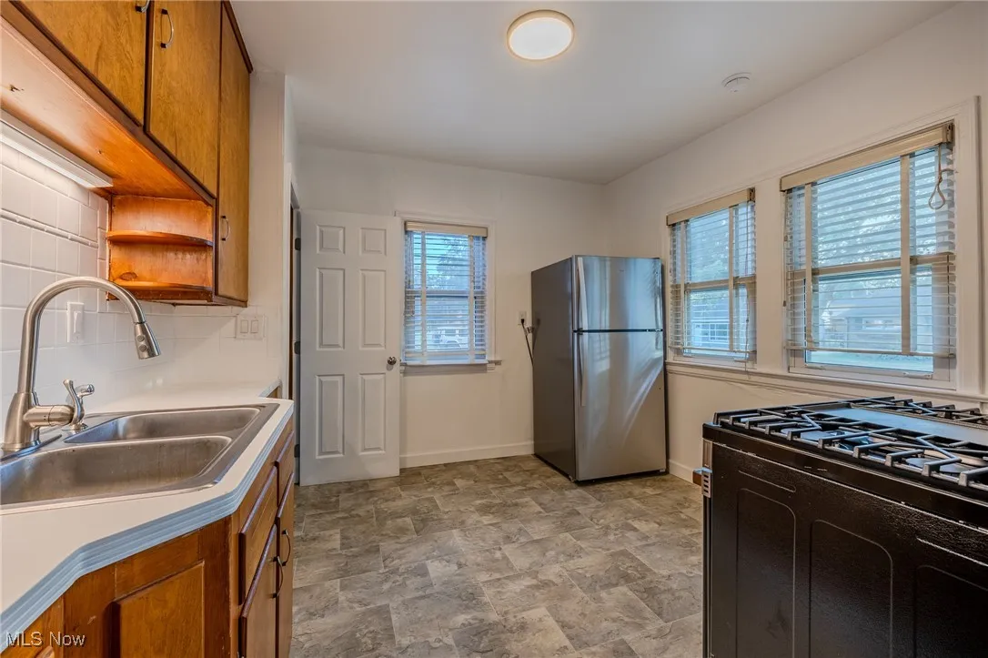 997 Mohegan Trail, Willoughby, Ohio,MLS Now Listing ID