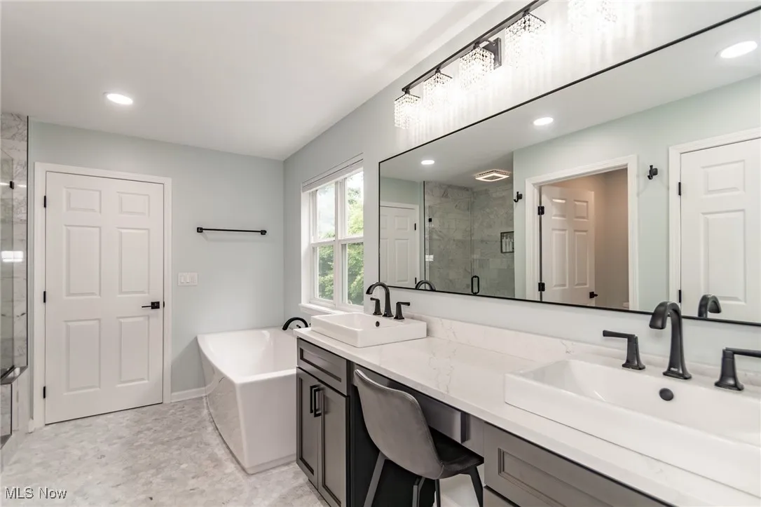 8579 Pine Creek Lane, Northfield, Ohio,MLS Now Listing ID