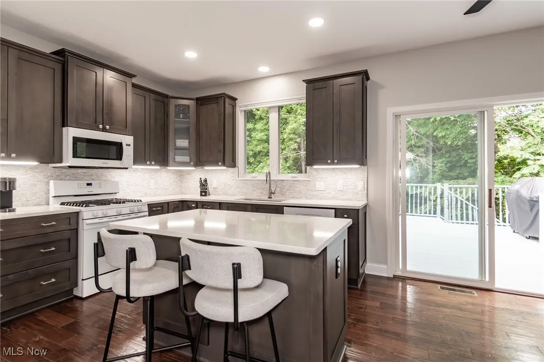 8579 Pine Creek Lane, Northfield, Ohio,MLS Now Listing ID