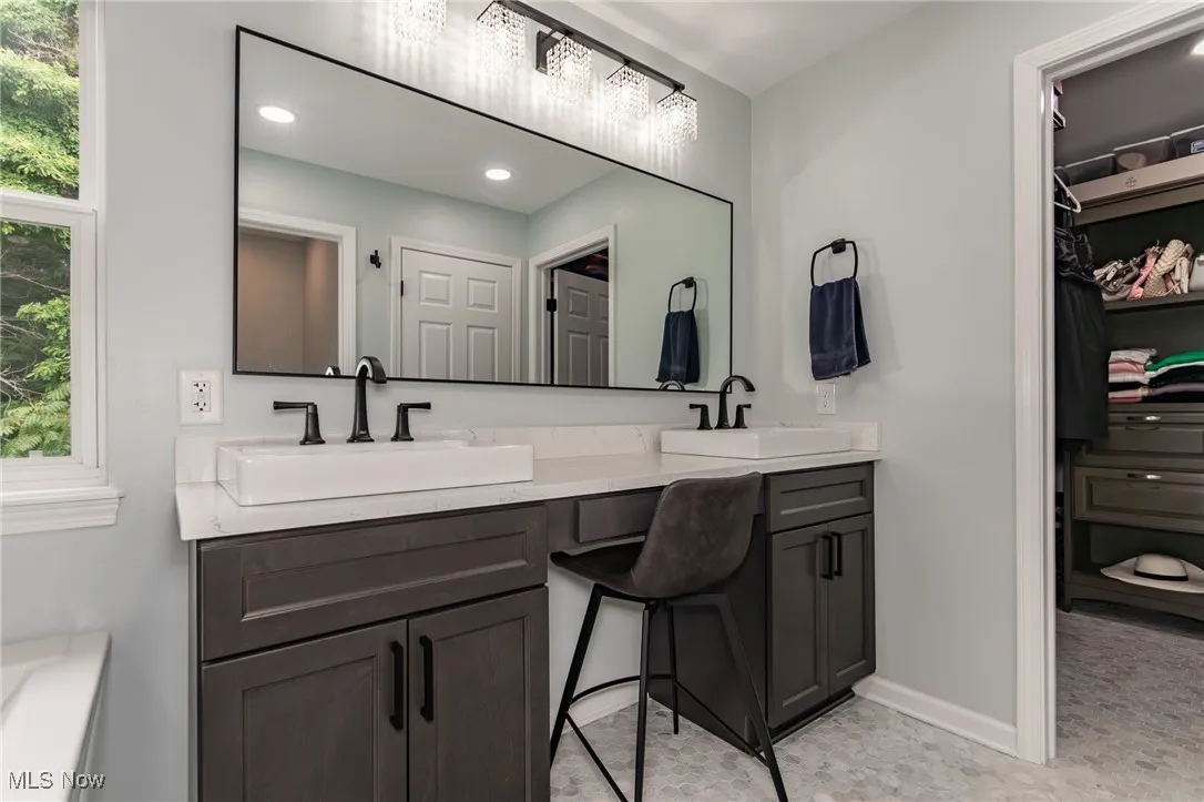 8579 Pine Creek Lane, Northfield, Ohio,MLS Now Listing ID