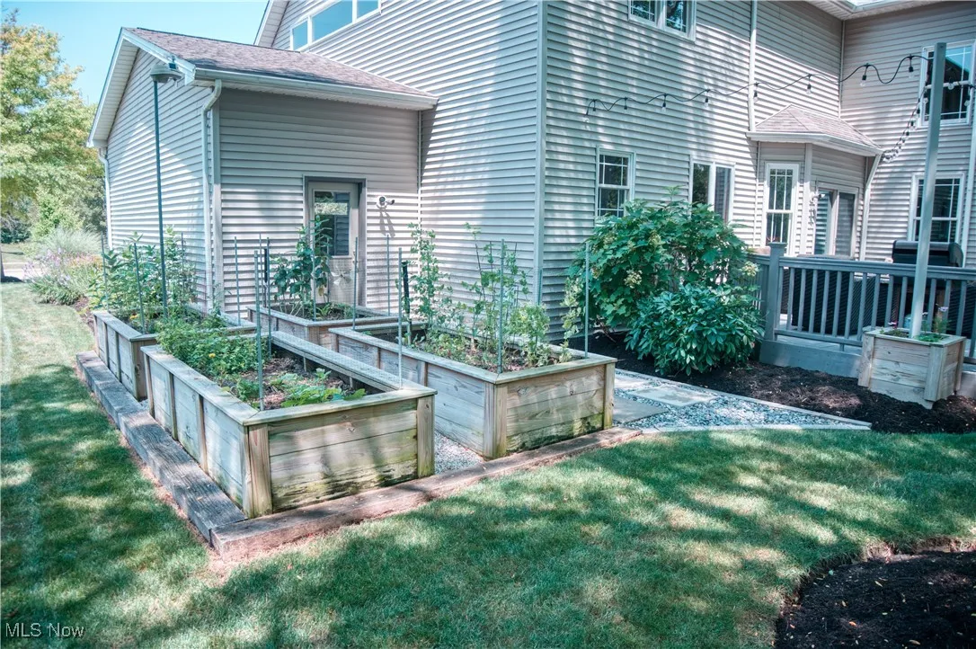 15161 Scarlet Oak Trail, Strongsville, Ohio,MLS Now Listing ID