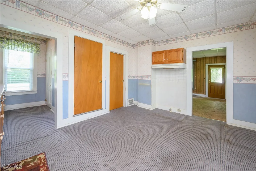 Area in Kitchen for table