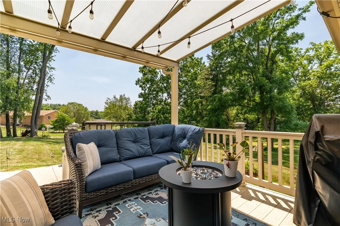 7250 Thatcher Avenue, North Canton, Ohio,MLS Now Listing ID