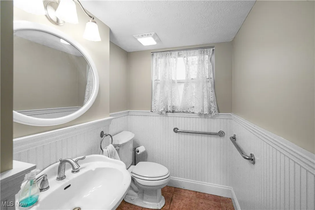 36443 Sunset Drive, Eastlake, Ohio,MLS Now Listing ID