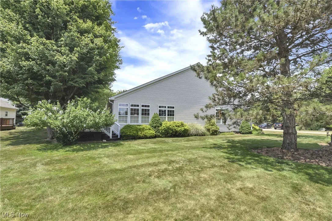 566 Brennans Court, Avon Lake, Ohio,MLS Now Listing ID