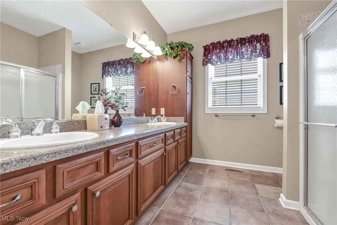 566 Brennans Court, Avon Lake, Ohio,MLS Now Listing ID