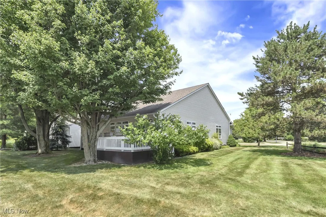 566 Brennans Court, Avon Lake, Ohio,MLS Now Listing ID