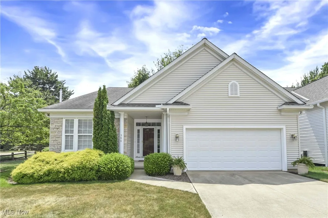 566 Brennans Court, Avon Lake, Ohio,MLS Now Listing ID