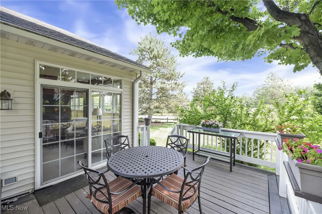 566 Brennans Court, Avon Lake, Ohio,MLS Now Listing ID