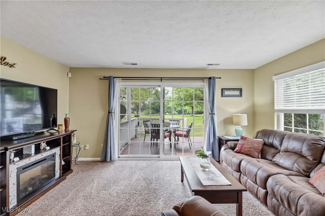 6758 Quarrystone Lane, Middleburg Heights, Ohio,MLS Now Listing ID