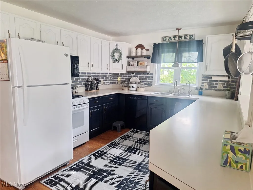 15818 Georgia Road, Middlefield, Ohio,MLS Now Listing ID