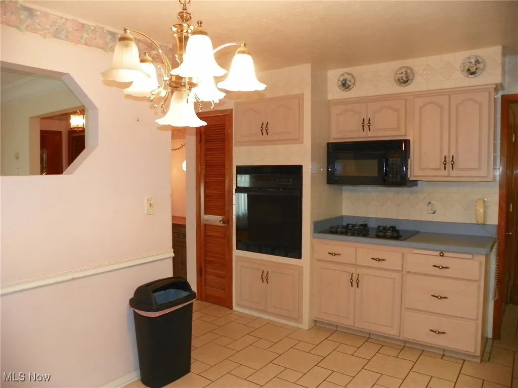 4234 Dawncliff Drive, Brooklyn, Ohio,MLS Now Listing ID
