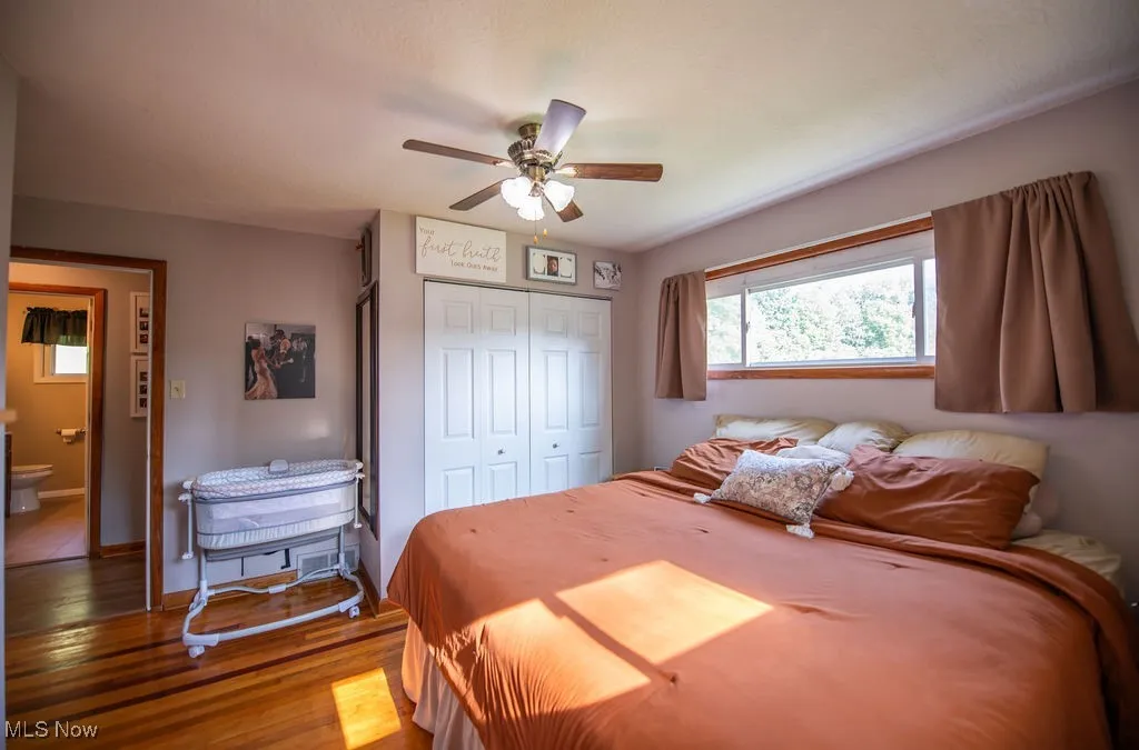 View bedroom area on main floor