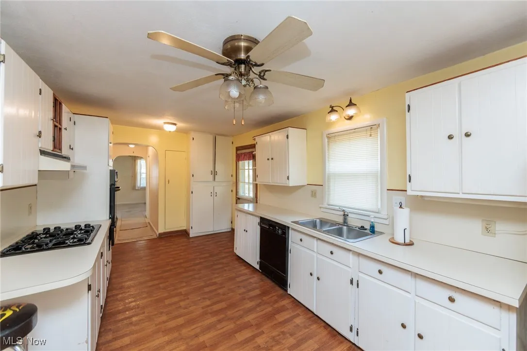 6427 Mackenzie Road, North Olmsted, Ohio,MLS Now Listing ID