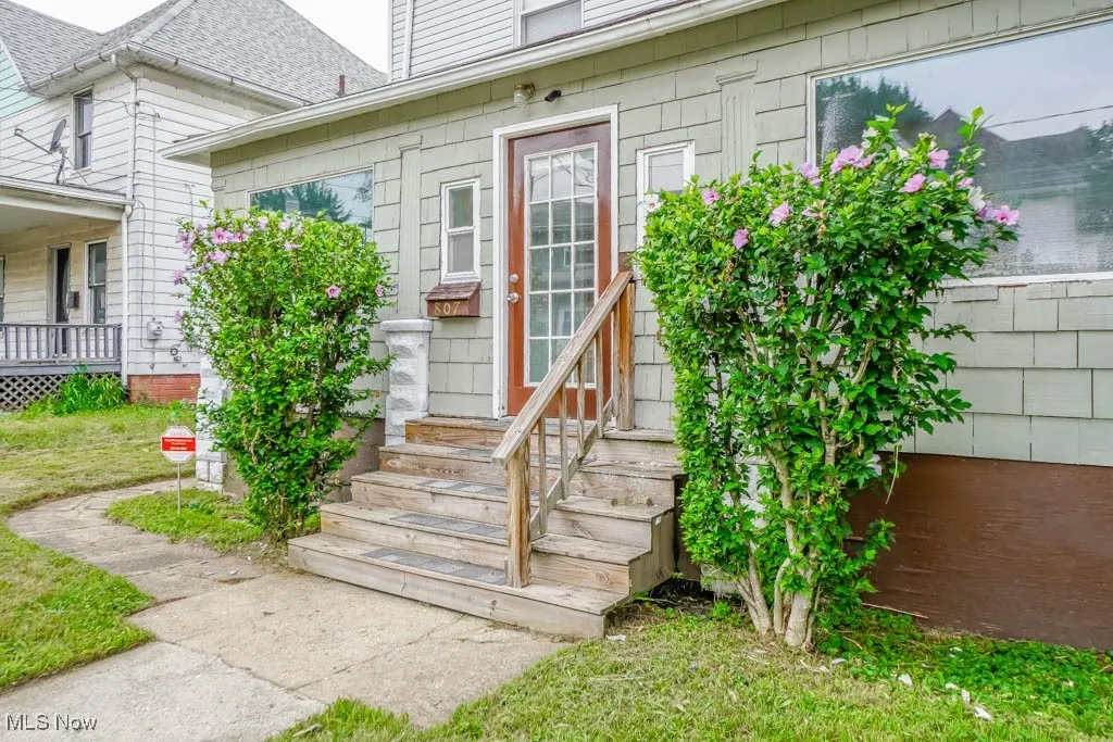 807 Troy Place, Canton, Ohio,MLS Now Listing ID