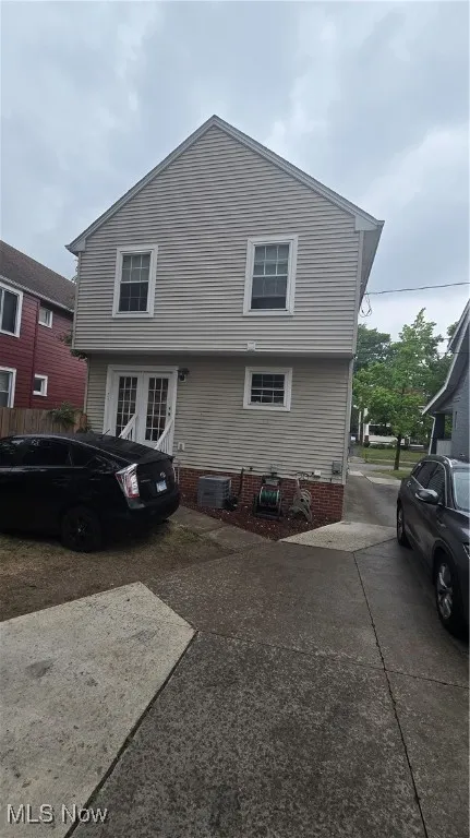 View of side of property