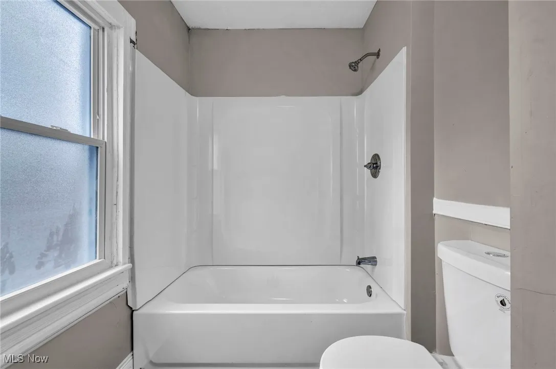 2009 Kenneth Avenue, Cleveland, Ohio,MLS Now Listing ID