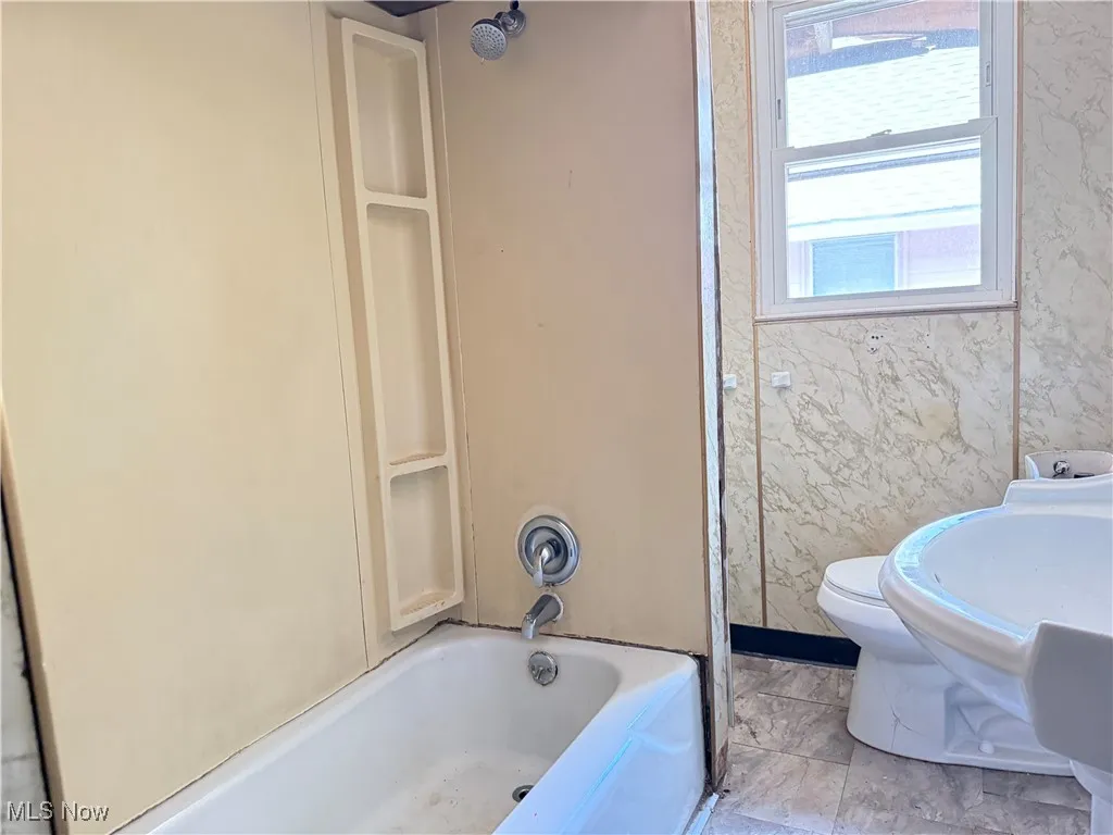 354 Julien Avenue, Akron, Ohio,MLS Now Listing ID