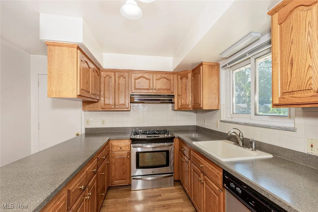 5050 Douglas Drive, North Olmsted, Ohio,MLS Now Listing ID